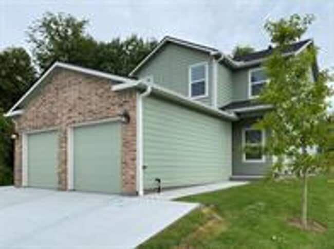 property at 166 Capetown Way