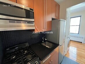 90 W 3rd St in New York, NY - Building Photo - Building Photo