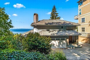 12028 Possession Ln in Edmonds, WA - Building Photo