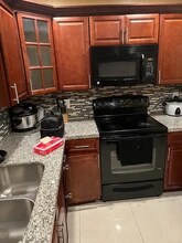 813 NW 19th Ave in Fort Lauderdale, FL - Building Photo - Building Photo