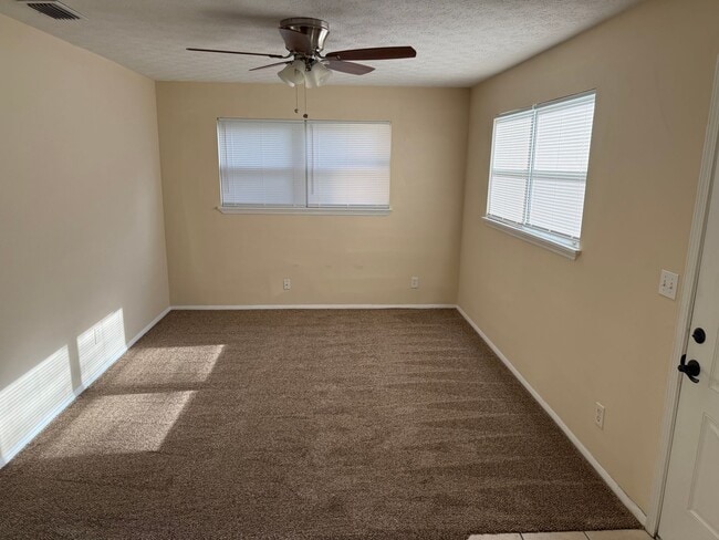 6533 Cooper Ln in Jacksonville, FL - Building Photo - Building Photo