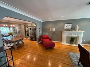 750 NE 72nd Terrace in Miami, FL - Foto de edificio - Building Photo