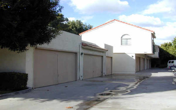 8411 Larson Ave in Garden Grove, CA - Building Photo - Building Photo