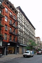 92 Orchard St in New York, NY - Building Photo - Building Photo
