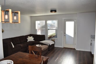 11 E King St in Meridian, ID - Building Photo - Building Photo