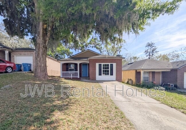 8526 Kona Ave in Jacksonville, FL - Building Photo - Building Photo