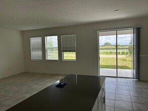 913 Laurel Vw Wy in Groveland, FL - Building Photo - Building Photo