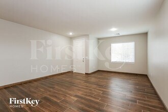 6715 Sugarbird Ct in North Las Vegas, NV - Building Photo - Building Photo