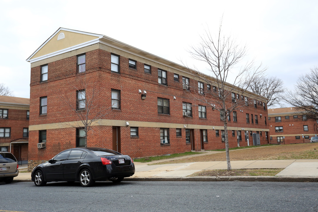 Gilmor Homes in Baltimore, MD - Building Photo