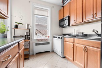 292 Harrison Ave in Jersey City, NJ - Building Photo - Building Photo