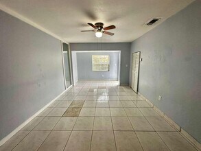 23 SE 12th St in Dania Beach, FL - Building Photo - Building Photo