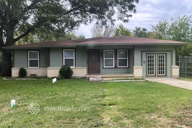 property at 303 N Cherry St