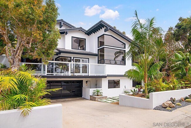 2127 Heather Ln in Del Mar, CA - Building Photo - Building Photo