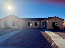 5775 Bernstein Dr in Fort Mohave, AZ - Building Photo