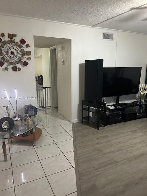 4139 SW 66th Way in Davie, FL - Building Photo - Building Photo