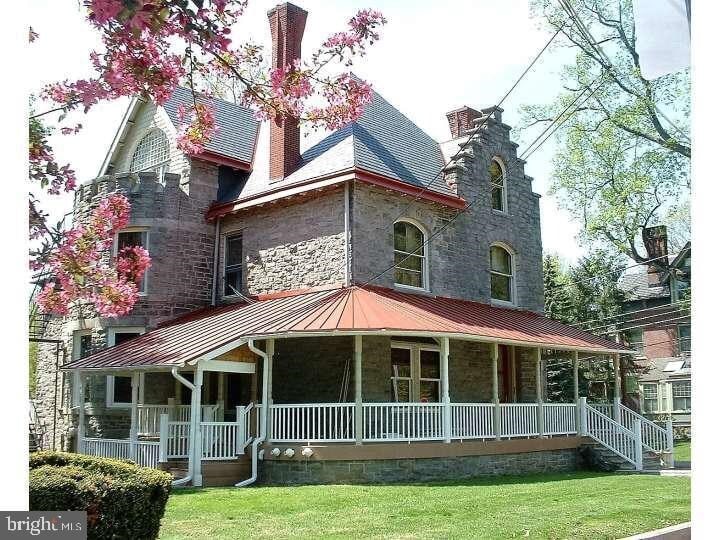 436 N Church St in West Chester, PA - Building Photo