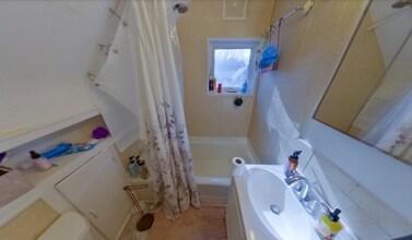 815 Bertrand St in Manhattan, KS - Building Photo - Building Photo