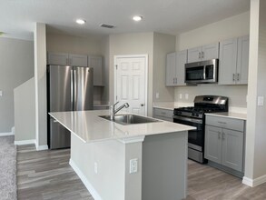 2511 Fencepost Dr in Odessa, FL - Building Photo - Building Photo