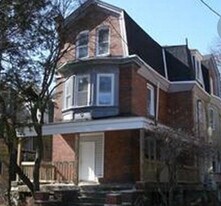 926 N 63rd St, Unit 1 in Philadelphia, PA - Building Photo