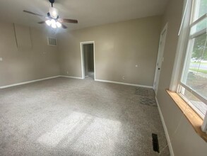 33 S State St in Roosevelt, UT - Building Photo - Building Photo