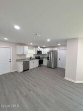 208 Kraft Ave in Panama City, FL - Building Photo - Building Photo