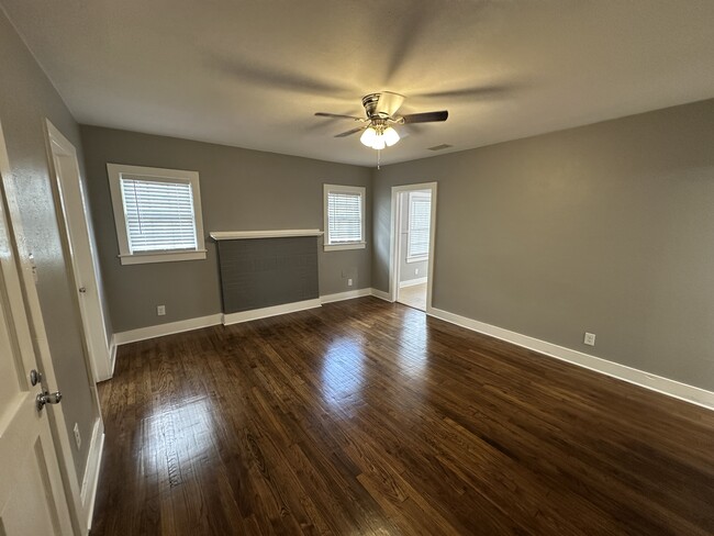 1925 Luckie Ave in Mobile, AL - Foto de edificio - Building Photo