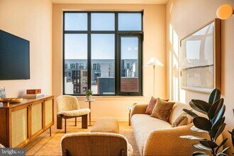 1700 N Front St, Unit 1B-312 in Philadelphia, PA - Building Photo - Building Photo