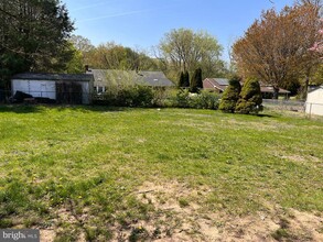 125 Vetterlein Ave in Hamilton Township, NJ - Building Photo - Building Photo