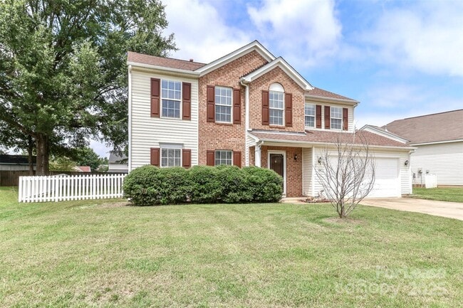 109 Pleasant Grove Ln in Mooresville, NC - Building Photo - Building Photo
