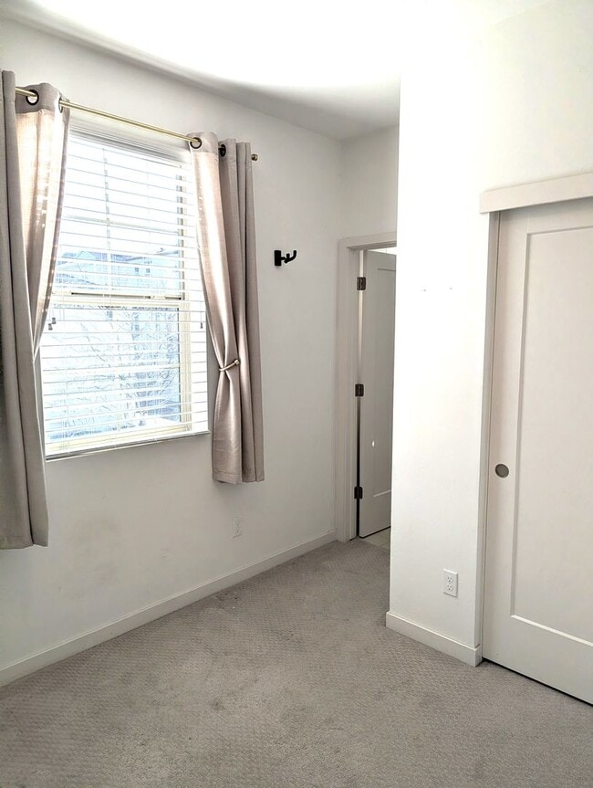 2661 Cleat Ln in Sacramento, CA - Building Photo - Building Photo