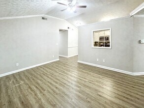 145 Waters Edge Dr in Locust Grove, GA - Building Photo - Building Photo
