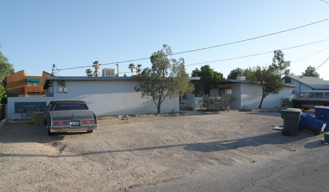 740 E Pastime Rd in Tucson, AZ - Building Photo - Building Photo