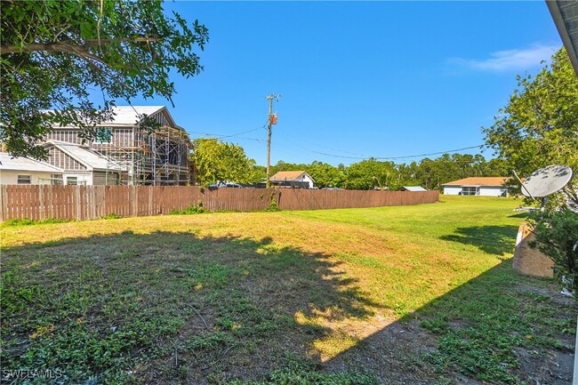 property at 1143 Joel Blvd