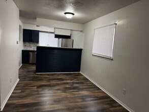 5510 S Gold St in Wichita, KS - Building Photo - Building Photo