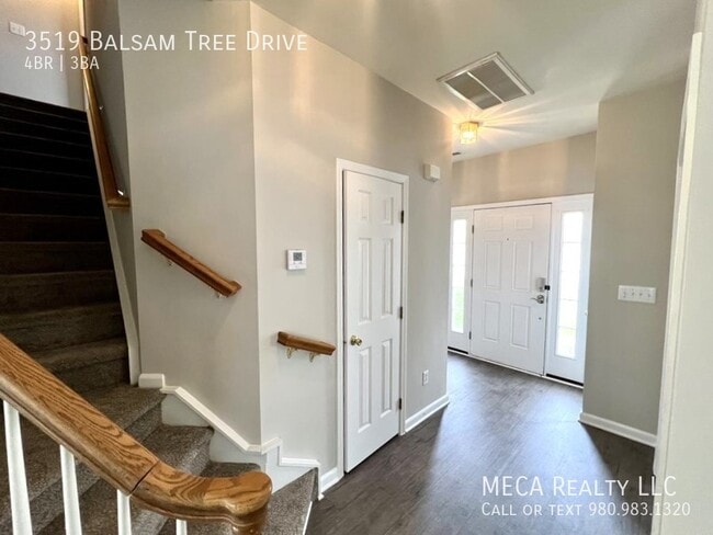 3519 Balsam Tree Dr in Charlotte, NC - Building Photo - Building Photo