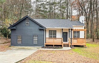 7089 Wade Rd in Austell, GA - Building Photo