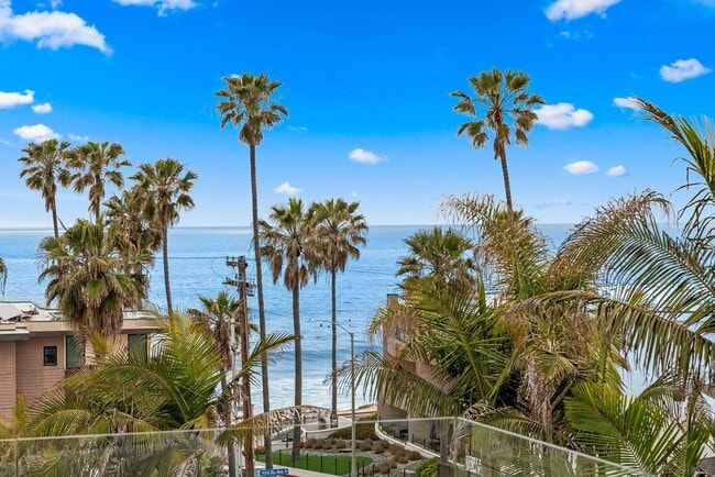 property at 257 Playa Del Sur St