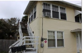 941 N Wild Olive Ave in Daytona Beach, FL - Building Photo - Building Photo