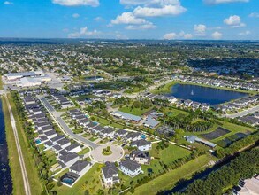 6151 Yerba Buena Ct in Greenacres, FL - Building Photo - Building Photo
