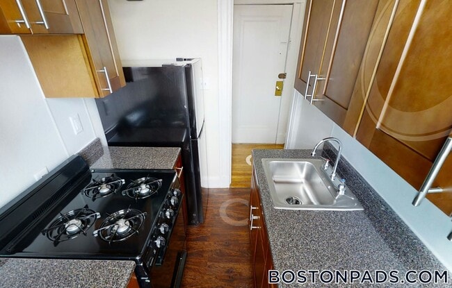 1179 Boylston St, Unit 29 in Boston, MA - Building Photo - Building Photo