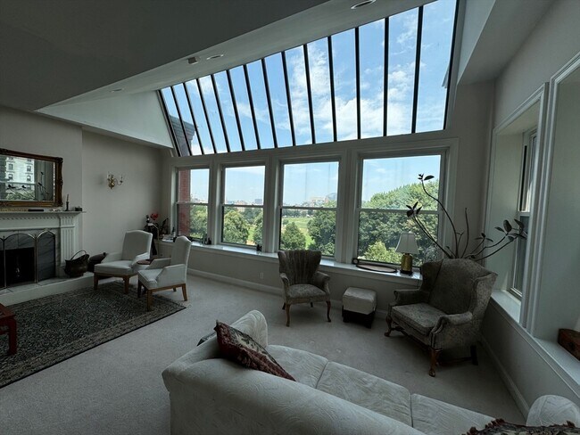 132 Boylston St in Boston, MA - Building Photo - Building Photo