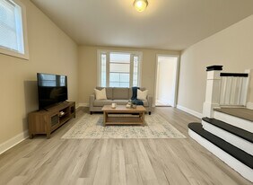 5635 Hadfield St in Philadelphia, PA - Building Photo