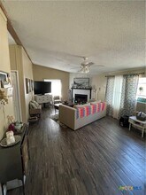 627 Buck Trail in Canyon Lake, TX - Building Photo - Building Photo