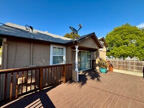 226 Nigh St in Vallejo, CA - Building Photo - Building Photo