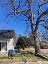 202 W 2nd St in Rector, AR - Building Photo - Building Photo