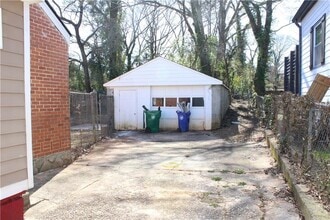 2665 Northview Ave in Decatur, GA - Building Photo - Building Photo