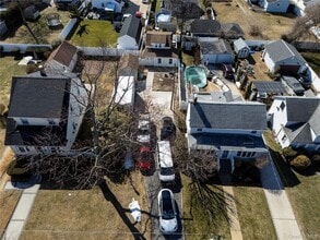 237 Porterfield Pl in Freeport, NY - Building Photo - Building Photo