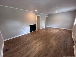200 Bull Run St in Fayetteville, NC - Building Photo - Building Photo