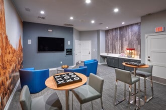 Retreat at Cheyenne Mountain in Colorado Springs, CO - Foto de edificio - Building Photo