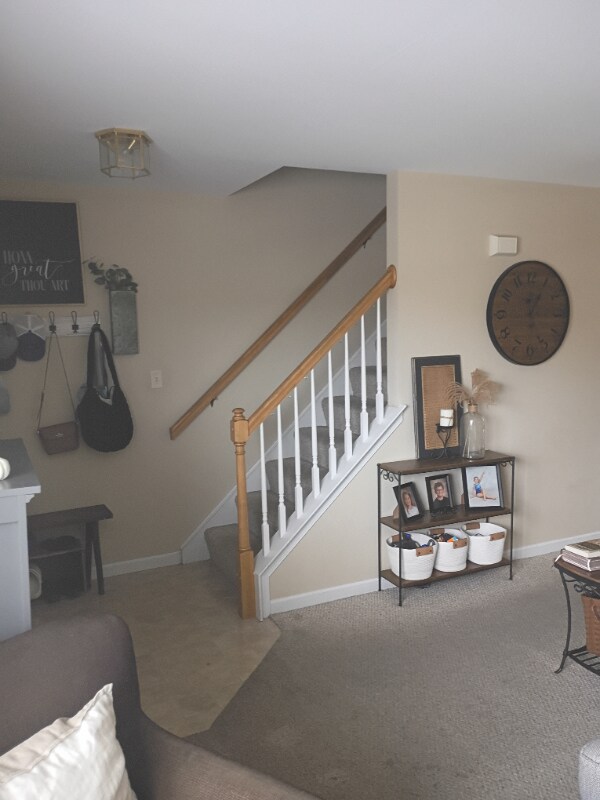 428 Indian Rock Cir in Elizabethtown, PA - Building Photo - Building Photo